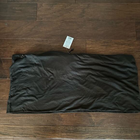 NWT Beyond Yoga Infinity Hidden pocket Scarf Black NEW Exercise Hidden Pocket - Picture 8 of 14